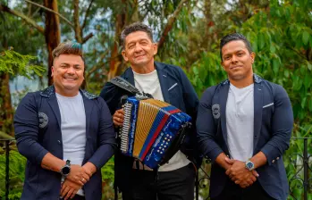 Javier Beltrán, vocalista; Neder ‘El gringo’ Ramos, acordeonista y Jonathan Bolaños, también vocalista de Los Chiches Vallenatos. FOTO: Cortesía
