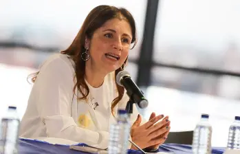Iris Marín, defensora del Pueblo hizo un llamado a respetar la decisión de la juez del caso Uribe, Sandra Heredia. Foto, Colprensa. 