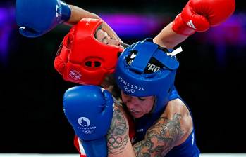 Margherita Panziera de Italia compite en las eliminatorias de natación femenina de 200 m espalda. Foto: GETTY