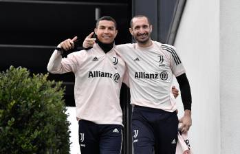 Chiellini junto a Cristiano Ronaldo en Juventus. FOTO: Tomada del X @chiellini