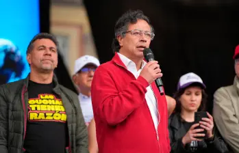 El presidente Petro llegó a la Plaza de Bolívar, de Bogotá, sobre el mediodía de este martes. FOTO: Presidencia