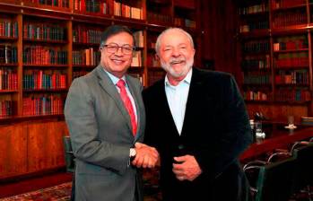 El presidente Gustavo Petro le pidió a su homologo brasileño, Luis Inácio Lula da Silva ayuda para ingresar al BRICS. Foto: Colprensa. 