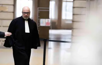 Frédéric Péchier, anestesista condenado a cadena perpetua en Francia, fue hallado culpable de envenenar a decenas de pacientes en clínicas de Besanzón. FOTO: AFP.