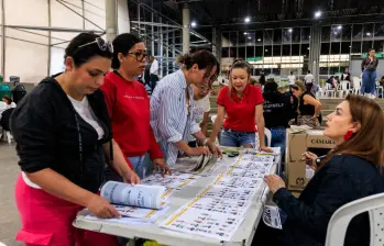Jurados de votación deberán asistir a capacitaciones obligatorias antes de las elecciones presidenciales del próximo 31 de mayo. Foto: Camilo Suárez