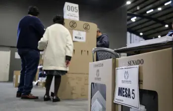 El único documento válido para ejercer el derecho al voto en Colombia y en el exterior es la cédula de ciudadanía. FOTO Colprensa