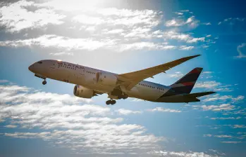LATAM fue también reconocida por la evaluación de sostenibilidad de Standard and Poors como la aerolínea más sostenible del continente americano. Foto Cortesía.