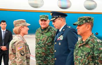 General Laura J. Richardson, comandante del Comando Sur de Estados Unidos, a su llegada a Colombia. FOTO: Catam