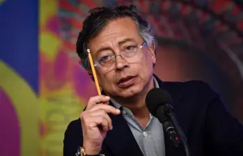 Gustavo Petro respondió al llamado de Nicolás Maduro a militares colombianos. FOTO: COLPRENSA