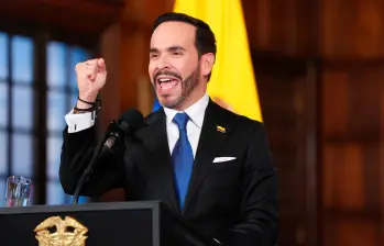El presidente Abelardo de la Espriella ordenó reactivar la ofensiva contra los grupos armados. FOTO Presidencia 