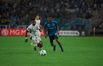 Imágenes del duelo que sostuvieron Once Caldas y Millonarios, este miércoles en el estadio Palogrande. FOTO COLPRENSA