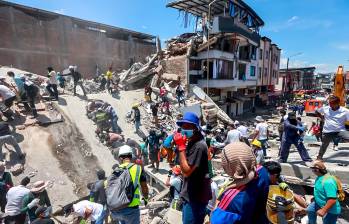 Porvenir suspende durante tres meses la comisión por retiro de cesantías y retiro de pensiones voluntarias tras el sismo. FOTO: El Colombiano.