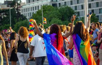 Las marchas Lgbtq+ que se celebran en junio son un acto político y social para reivindicar los derechos de esta población. FOTO: Shutterstock