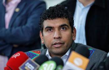 Aunque el fallo cerró el proceso de pérdida de curul, persisten cuestionamientos políticos por los audios y las condiciones laborales reveladas. FOTO: COLPRENSA