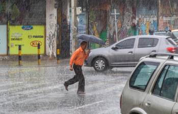 Imagen de referencia sobre los aguaceros que caen en la ciudad. Foto: Esneyder Gutiérrez Cardona