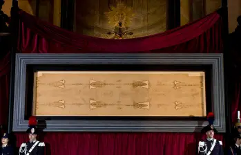 La Sábana Santa mide 4.4 metros y está en Turín, Italia. FOTO: Cortesía 