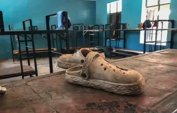 Un dormitorio de estudiantes en la escuela católica St. Mary’s en la ciudad de Papiri en Nigeria donde permanecen secuestrados decenas de alumnos. FOTO: AFP