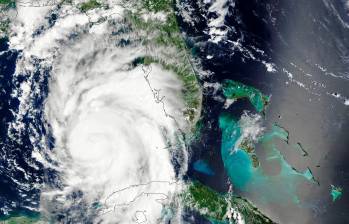 Se espera que el huracán toque tierra en la Florida este miércoles 30 de agosto en la mañana. FOTO: Earth Observatory Nasa