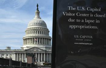 El cierre del gobierno de EE. UU. se convirtió en el más largo jamás registrado el 5 de noviembre de 2025, superando el récord de 35 días establecido durante el primer mandato de Donald Trump. FOTO: AFP