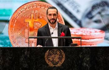 El presidente de El Salvador, Nayib Bukele, impulsó en 2021 la adopción del bitcoin como moneda de curso legal. Cinco años después, su uso es voluntario y la mayoría de la población no utiliza la criptomoneda. FOTO COLPRENSA