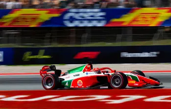 Sebastián Montoya lideró gran parte de la carrera sprint del Gran Premio de Austria y terminó segundo tras una intensa batalla en la última vuelta, firmando una de sus mejores actuaciones en la Fórmula 2. FOTO: Prema Racing