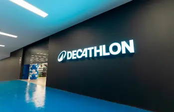 Senderismo, fitness y ropa técnica hacen parte de las categorías con mayor demanda entre los clientes de Decathlon en Medellín. FOTO: Cortesía.