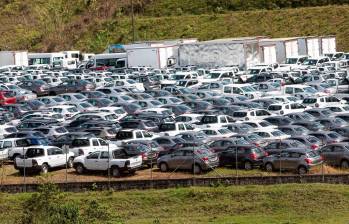 En agosto se matricularon 14.801 vehículos nuevos presentando una disminución del 39,3% respecto a agosto del 2022. FOTO Esneyder Gutiérrez