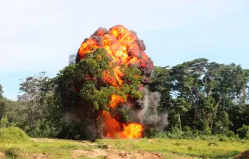 El gobierno ha defendido que no lo que se acordaron fueron mayores garantías para que los mineros demuestren la legalidad de la maquinaria, más no hubo acuerdo para no incautarla o destruirla. FOTO: CORTESÍA