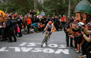 El ciclista danés Jonas Vingegaard se impuso, con autoridad, sobre rivales importantes como Remco Evenepoel en la Vuelta a Cataluña 2026. Foto: tomada del x de @VoltaCatalunya