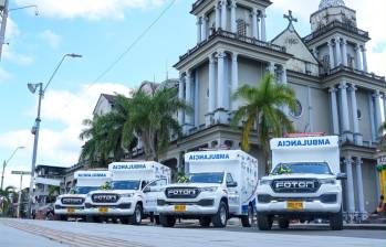 La inversión en los nueve vehículos superó los $2.784 millones, según la Gobernación del Chocó. FOTO: Tomado de X: @ABDELAESPRIELLA 