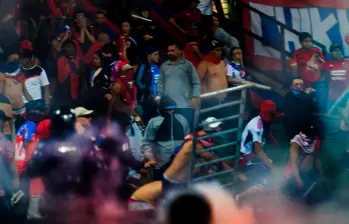 En el Atanasio se vivieron momentos de pánico el miércoles 17 de diciembre tras los disturbios que comenzaron los hinchas del DIM luego de la derrota de su equipo en la final de la Copa BetPlay. Foto: Andrés Camilo Suárez Echeverry