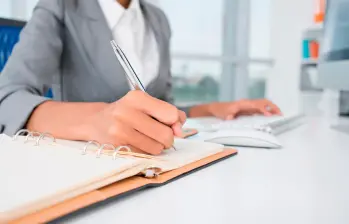 Las vacantes se encuentran disponibles en portales como Magneto Empleos, sitio que actualmente cuenta con más de 110.000 ofertas laborales en todo el país. FOTO: GETTY