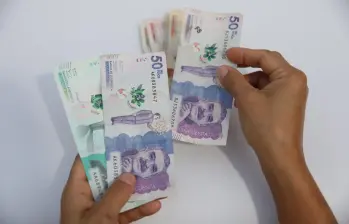 Para Antioquia y Medellín, de acuerdo con su categorización, el salario del gobernador y alcalde quedó en $25.504.632 de pesos. Foto: Edwin Bustamante Restrepo