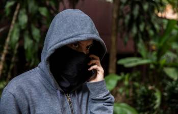 Los extorsionistas consiguen información de los celulares de las víctimas para amedrentarlas con cobros asfixiantes para mantener a salvo su privacidad. FOTO Archivo El Colombiano