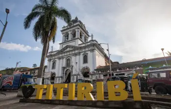Imagen del Parque del municipio de Titiribí, donde ocurrieron los hechos. Foto: Esneyder Gutiérrez