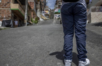 Autoridades en Tame, Arauca lanzaron una alerta por el incremento de niños y adolescentes reclutados y que terminan asesinados durante combates. Foto: Santiago Mesa Rico.