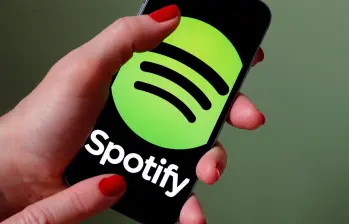 Spotify recibió dos demandas en noviembre de 2025: una por presunto fraude y otra por presunto soborno. FOTO: Getty