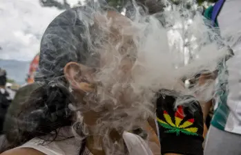 Foto de una edición previa de la marcha de la marihuana en Medellín. Foto: Santiago Mesa Rico