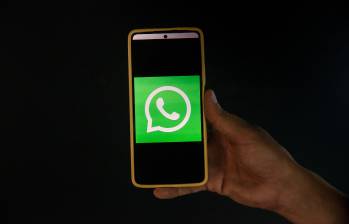 El acceso directo a la cámara de WhatsApp es una función poco conocida para capturar y enviar imágenes de manera rápida. FOTO Andrés Camilo Suárez Echeverry