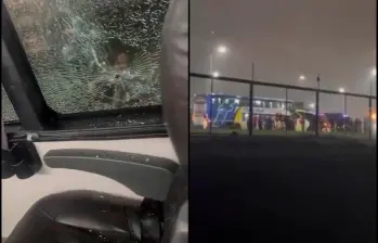 Algunas imágenes por dentro y afuera del bus afectado. FOTO: Captura de vídeo