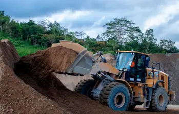 Construcciones El Cóndor denunció ante las autoridades el presunto uso fraudulento de su nombre, NIT y experiencia contractual en tres procesos de licitación pública en Colombia. FOTO tomada de X