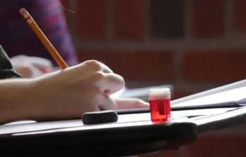 Las pruebas PISA son un estudio internacional de la OCDE que evalúa los conocimientos y habilidades en lectura, matemáticas y ciencias en estudiantes para medir la preparación frente a los retos de la vida real. Foto: Colprensa.
