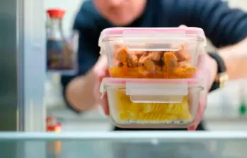 Una vez cocinados los alimentos hay que evitar dejarlos a temperatura ambiente. FOTO: Europa Press