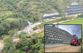 Así avanzan las obras en el sector cedido por la nación al departamento para la nueva vía al Urabá. FOTO: Cortesía