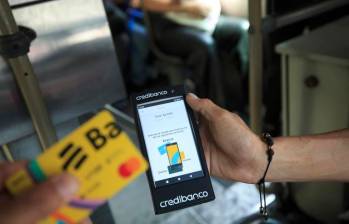 La tasa de usura se mantendrá en 28,79% durante julio, evitando un nuevo aumento en el costo de las tarjetas de crédito y créditos de consumo. FOTO: ANDRÉS CAMILO SUÁREZ