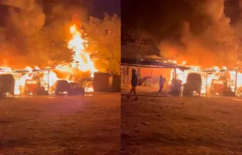 En total fueron destruidos doce vehículos y afectados cuatro locales comerciales. FOTO: CORTESÍA