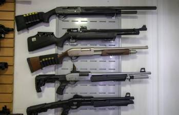 Indumil comercializa diferentes referencias de armas de fuego bajo el régimen de autorización y control establecido por la legislación colombiana. FOTO EL COLOMBIANO