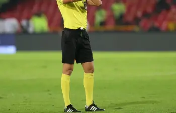 La denuncia apunta hacia la existencia de una red de corrupción que comprometería la integridad de la competición, por medio de los árbitros. FOTO: Colprensa