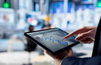 La implementación de modelos de IA permite anticipar fallas, reducir consumo energético y optimizar procesos de extremo a extremo en plantas manufactureras. FOTO: CORTESÍA