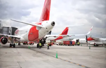 Controladores alertaron sobre una crítica situación que pondría en riesgo la seguridad operacional. Foto: Colprensa