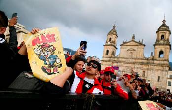 El evento, que compartió logística con un acto del Gobierno el día anterior, también genera cuestionamientos por la falta de reporte oportuno del préstamo en la plataforma Cuentas Claras. FOTO: COLPRENSA
